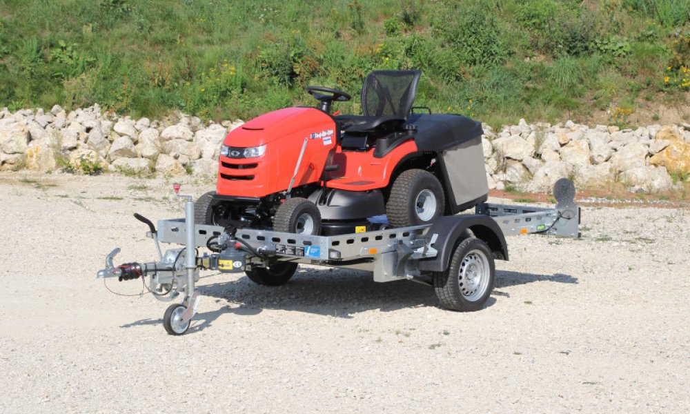 Unsinn kantelbare motortrailer (1 tot 2 motors) / 750 kg.