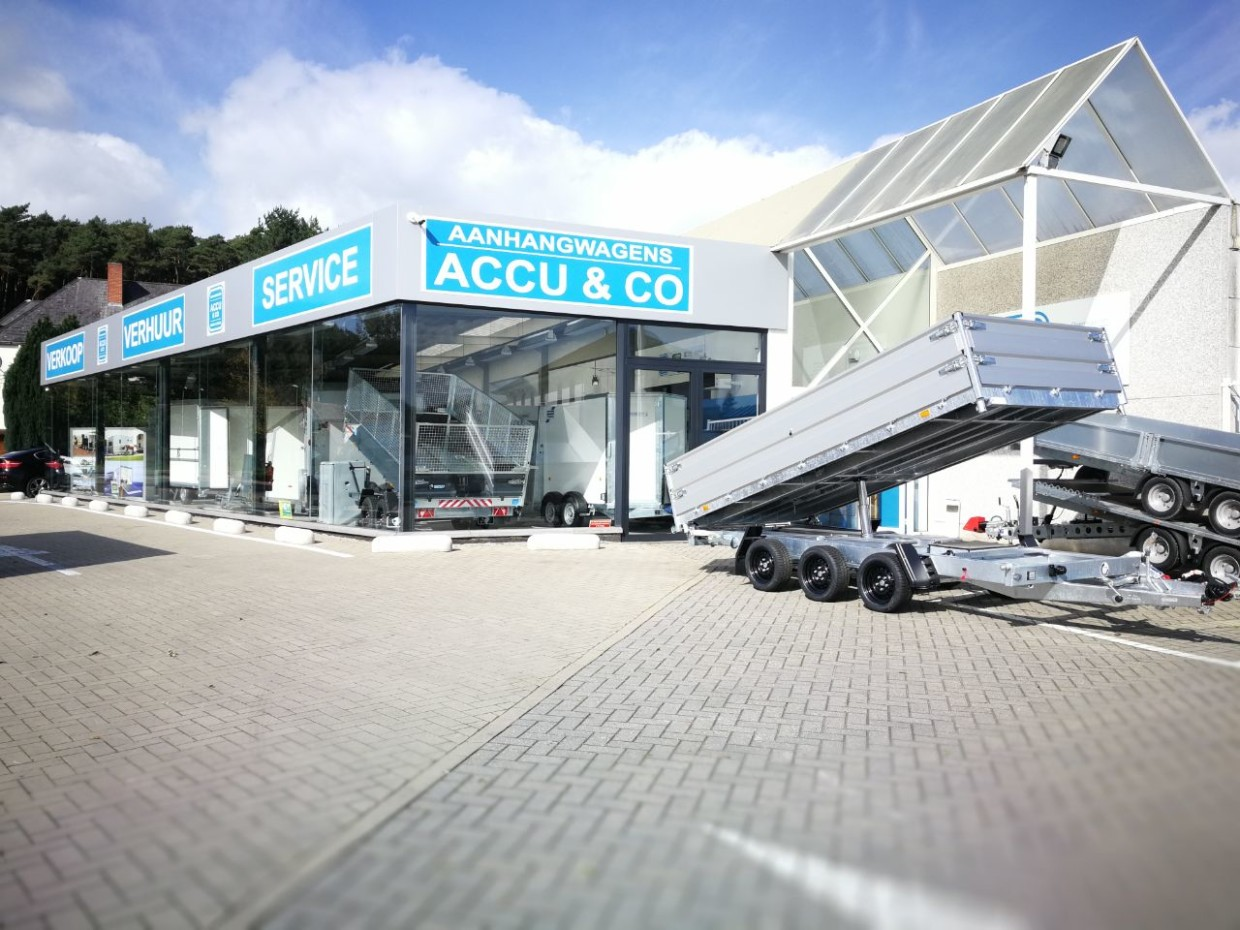Accu & Co Showroom